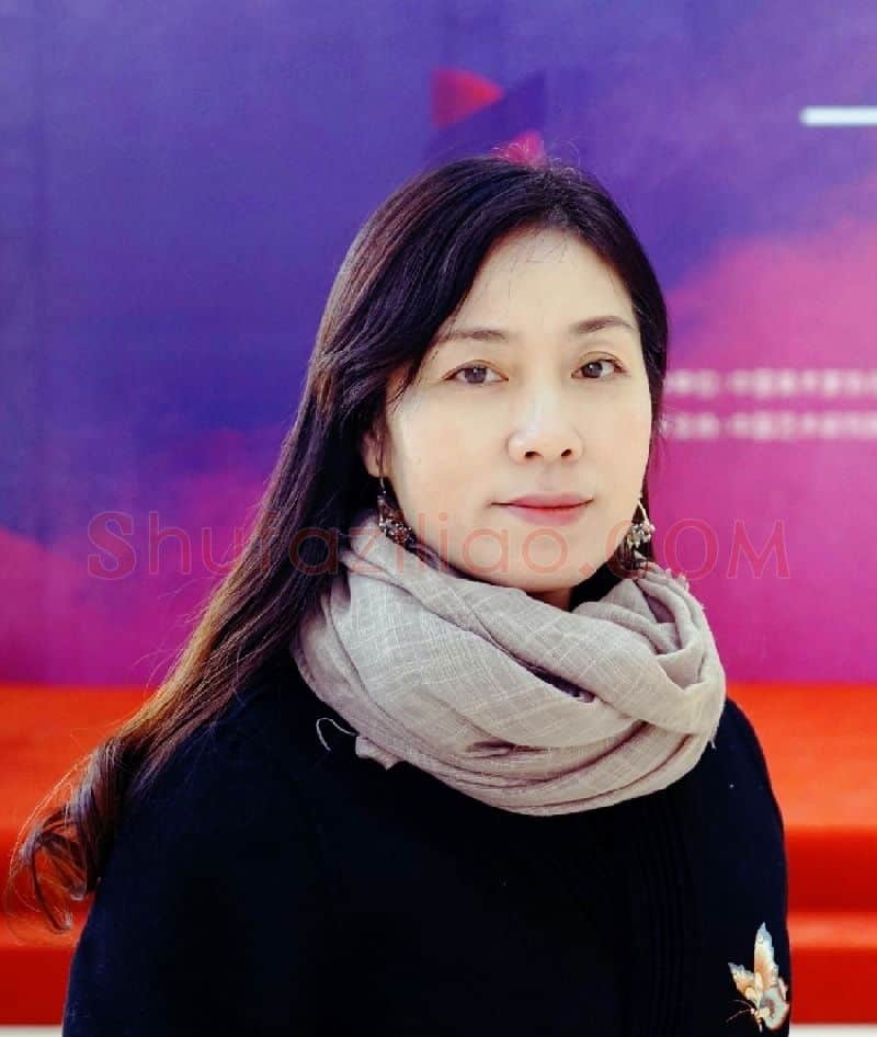 林娜·画像·照片