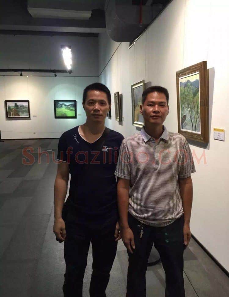王文县·与企业家林彬合影留念