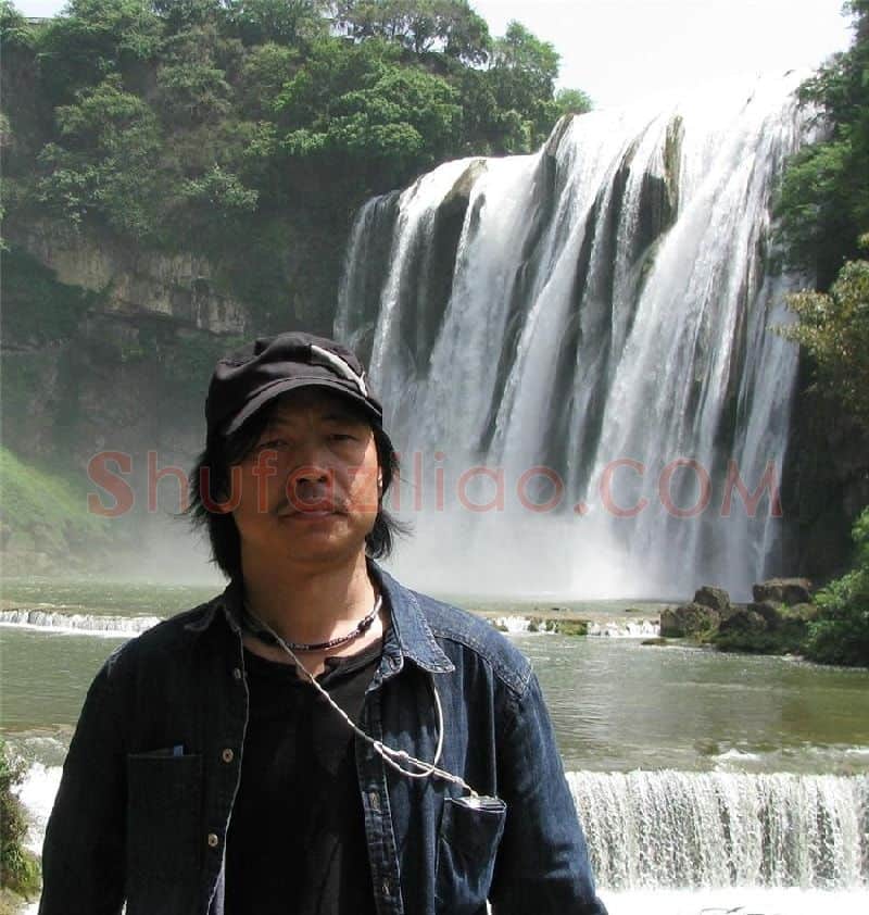 毕利君·毕利君