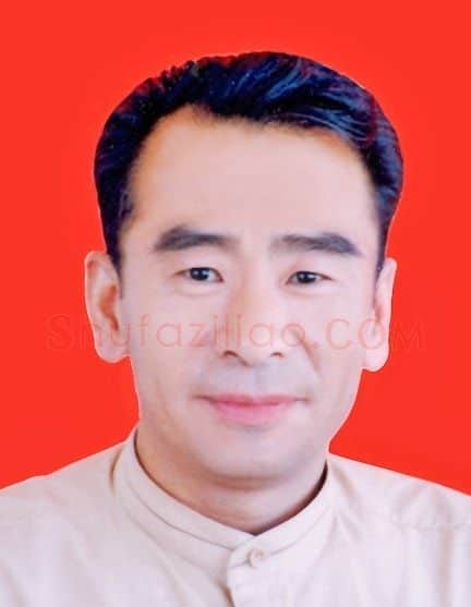 李亚·画像·照片