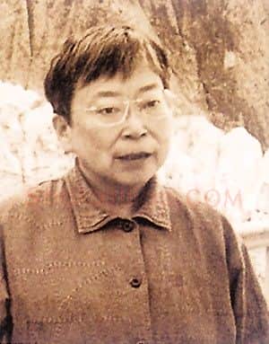 当代书法家周慧珺画像简介,周慧珺书法作品图片