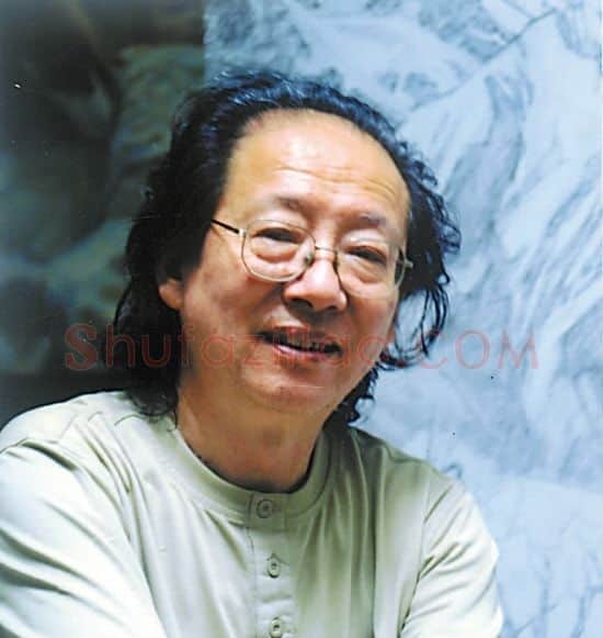 何哲生·画像·照片