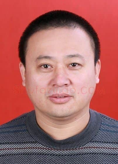 贾贵仟·画像·照片