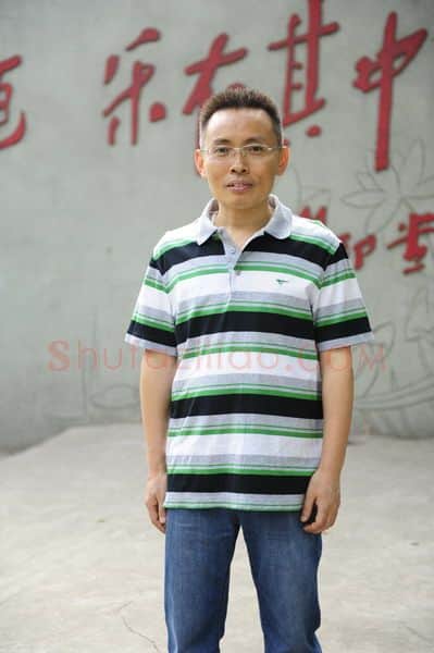 硬笔书法家(陈文建)人物介绍及硬笔书法作品欣赏