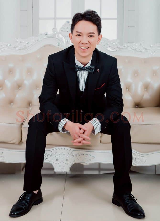 硬笔书法家(韦昌毅)人物介绍及硬笔书法作品欣赏