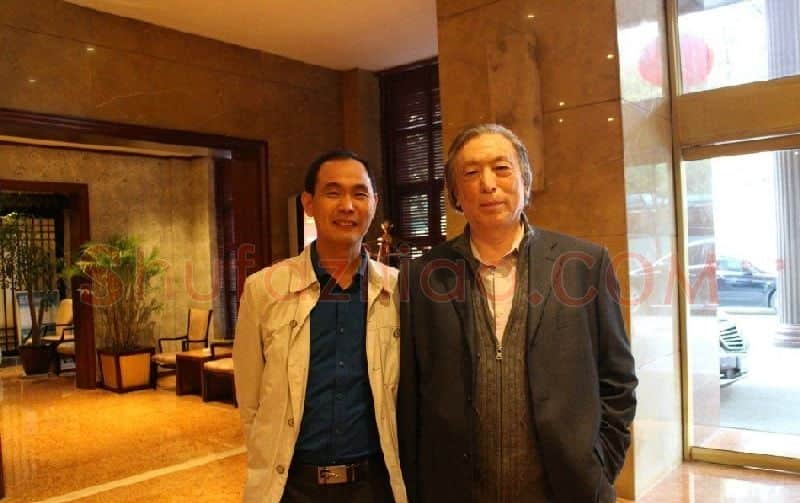 张丹阳·张丹阳与贾方舟先生合影