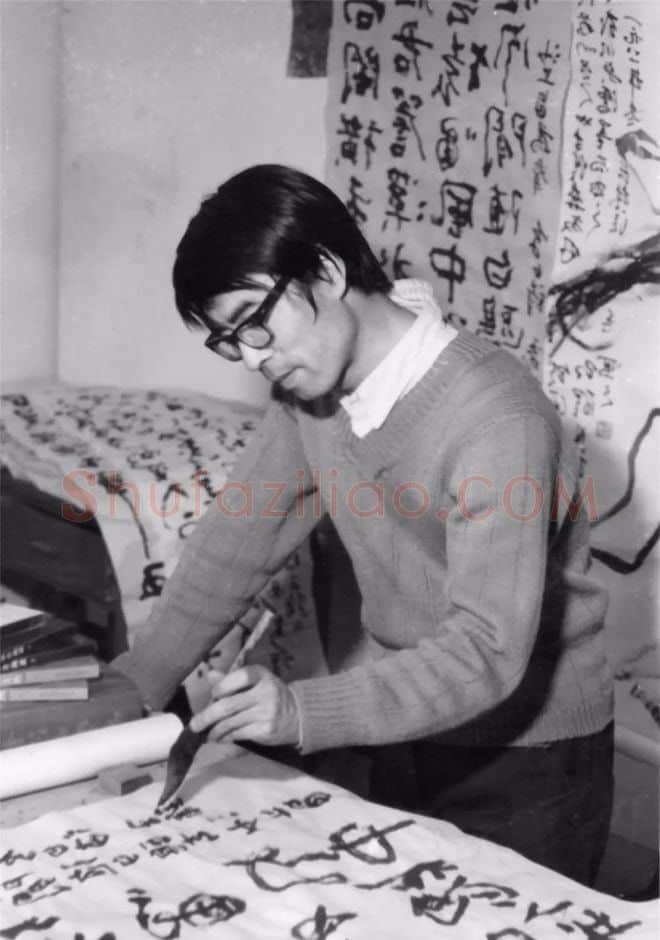 梁长林·画像·照片
