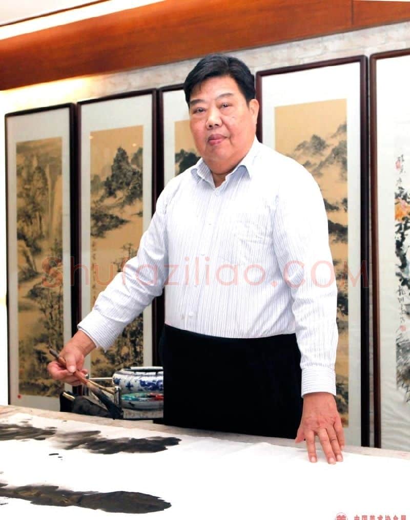 魏明亮·画像·照片