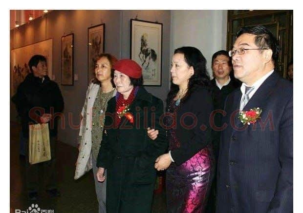 雷晓宁·廖静文