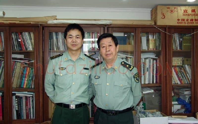 胡智林·与刘大为老师在一起