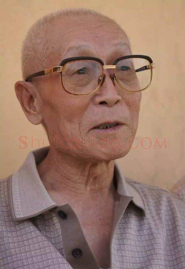 杨耀