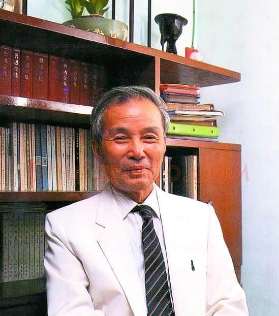 赖少其