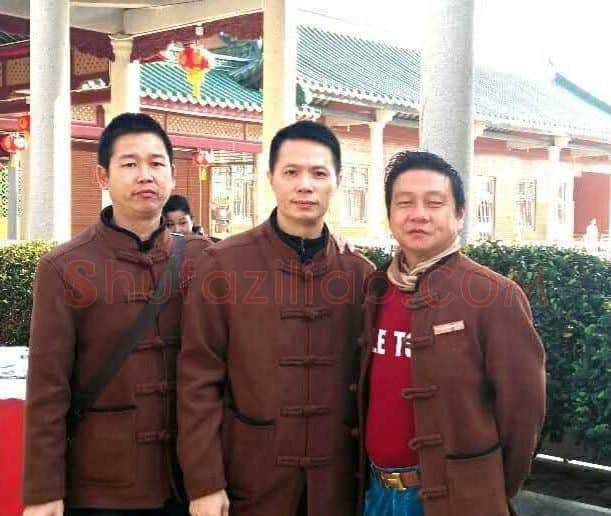黄裔就·与书画家王文县、卢经雄合影