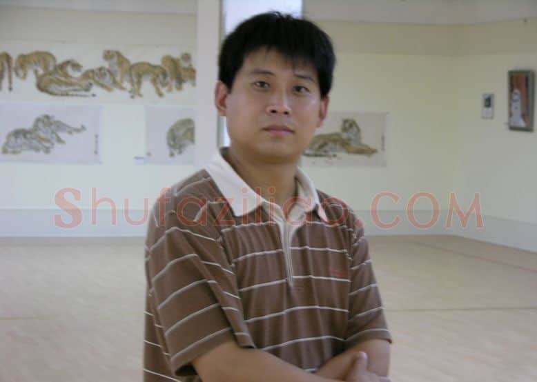 罗公染·画像·照片