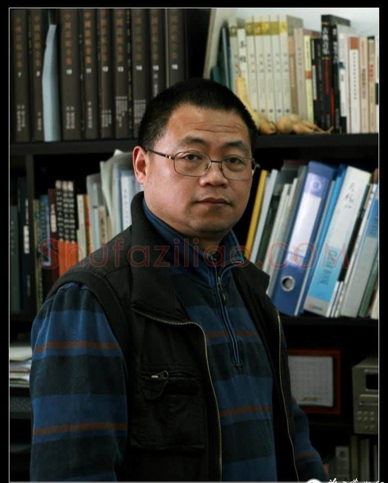 罗彬·画像·照片