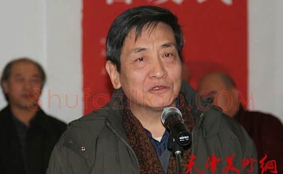 李炳训·画像·照片