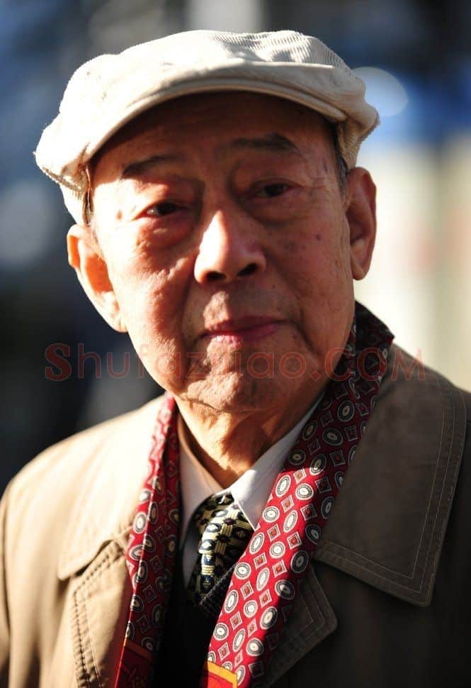 罗贻·罗贻