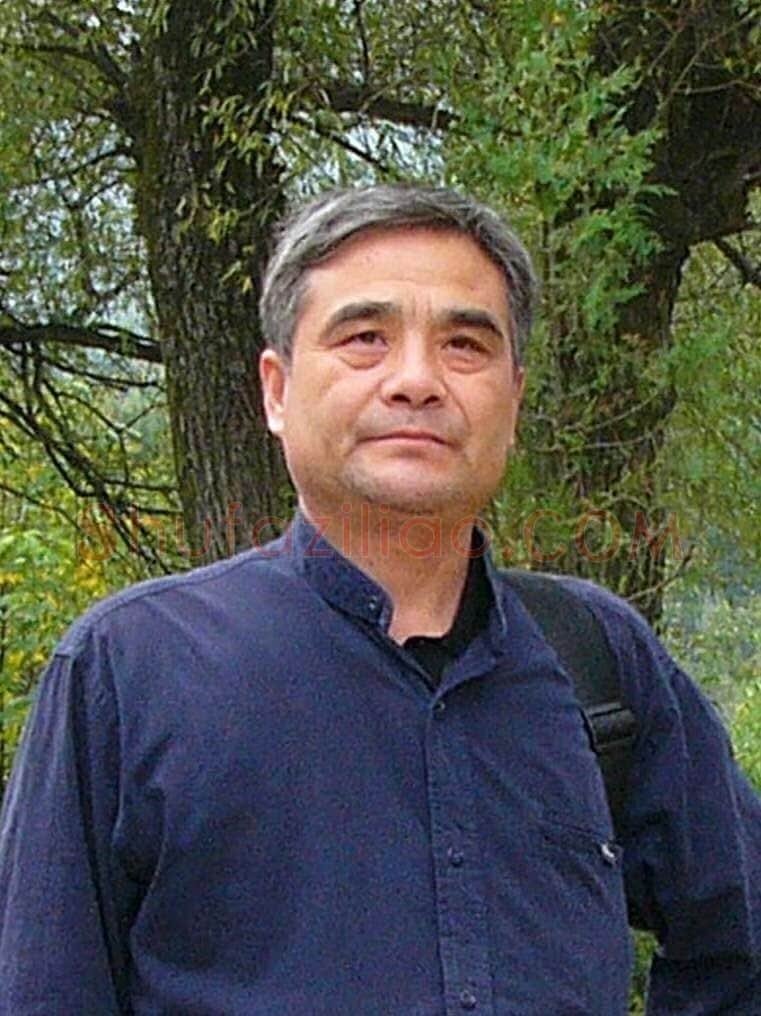 刘涛·画家刘涛照片