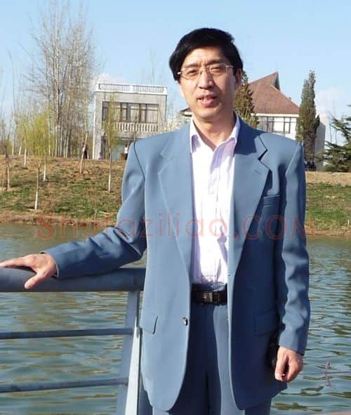边杰·画像·照片