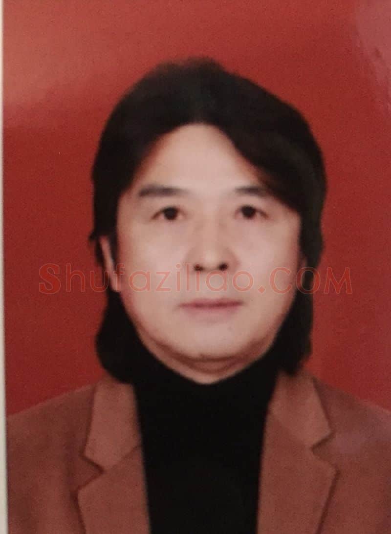 张明恩·画像·照片