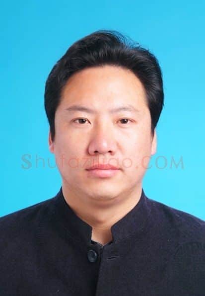 李亚·画像·照片