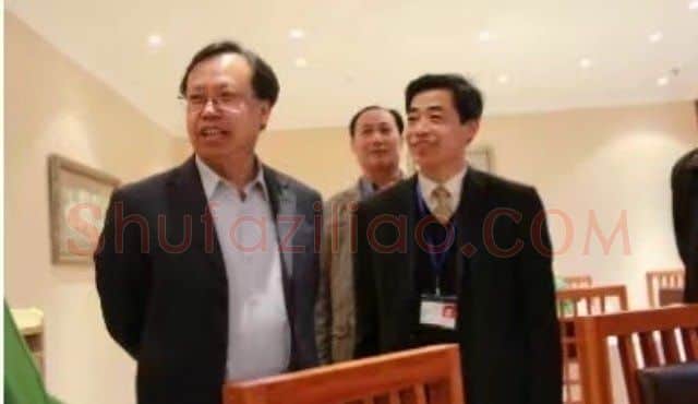 赵云杰·画家赵云杰与央视书画频道王平主席留影