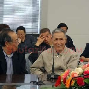 陈尊三
