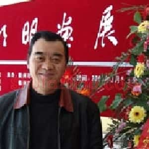 周明明