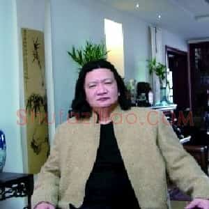 崔洁