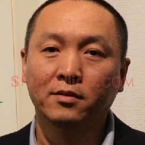 薛明