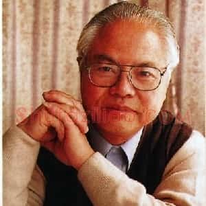 劳思