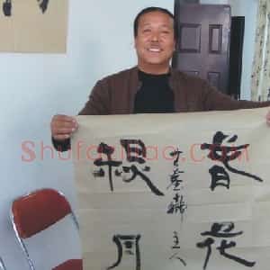 刘笑尘