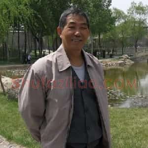 李正伦