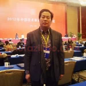 李建英