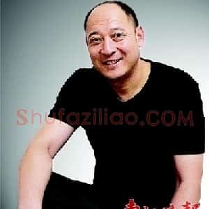 李伟