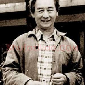 何溶