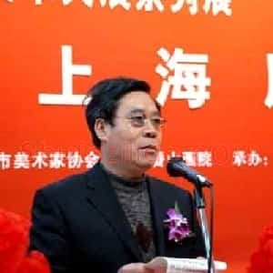 毛国伦