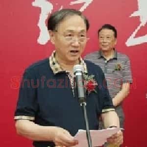 江可群