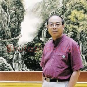 邱立新