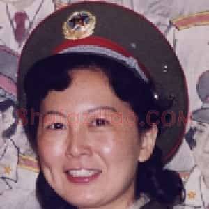 雷蕾