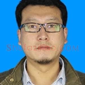 李佳秦