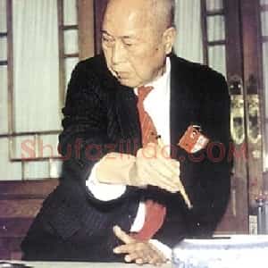 黎雄才
