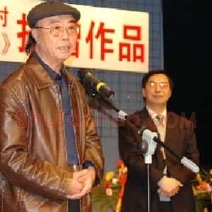李明久