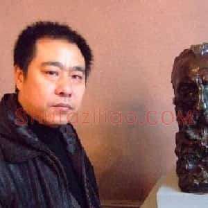 王冠英