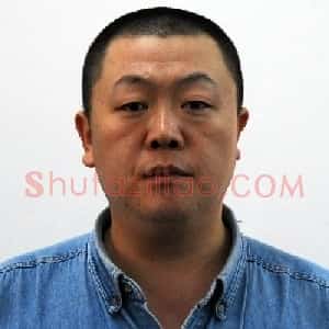 李东江