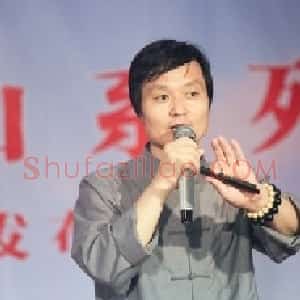 杨牧青