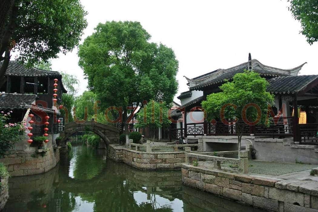 吴冠中《甪直古镇》，剪不断的水乡情怀 | 国画图片
