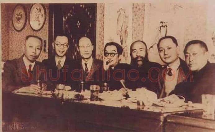 郑午昌山水扇面《山居秋意》,笔墨精到,神韵悠扬! | 国画欣赏