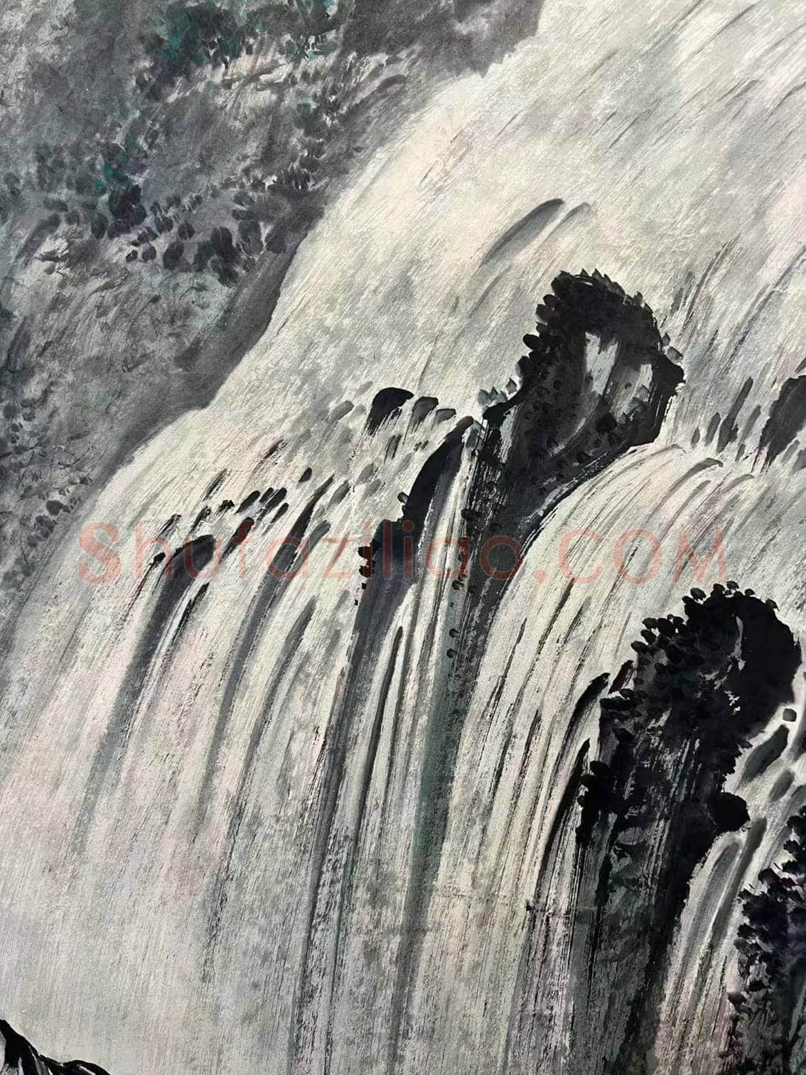 极度珍罕——关山月作品《威震山河 》 | 国画图片