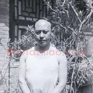 李苦禅《李苦禅地下抗日传情报》现代书画作品图片赏析